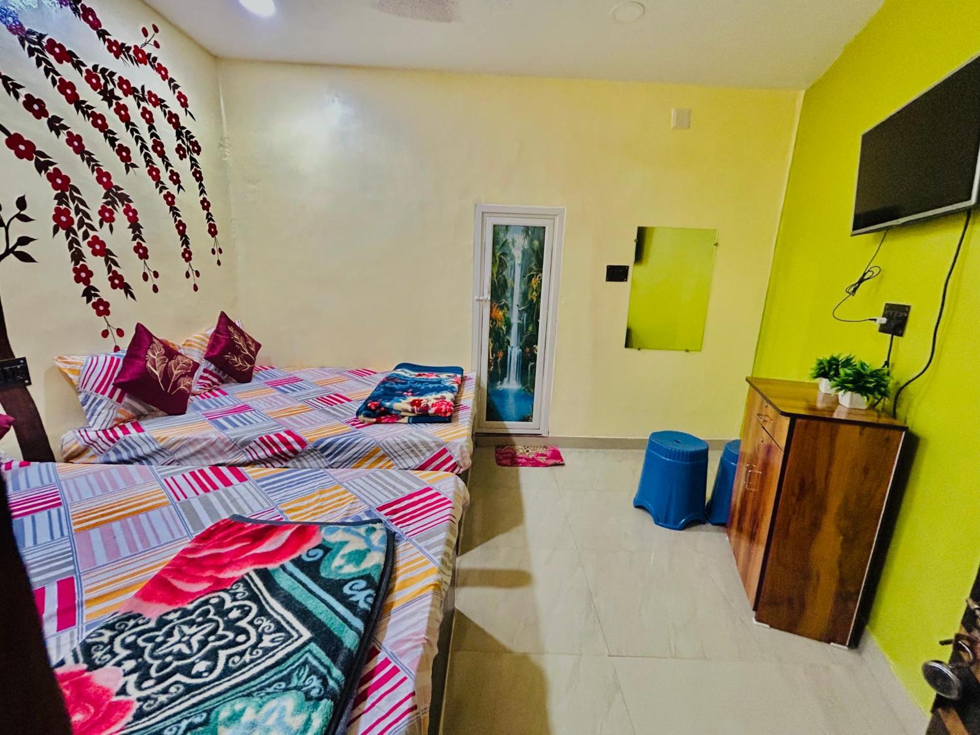 Hāora Sun India Guest House מראה חיצוני תמונה